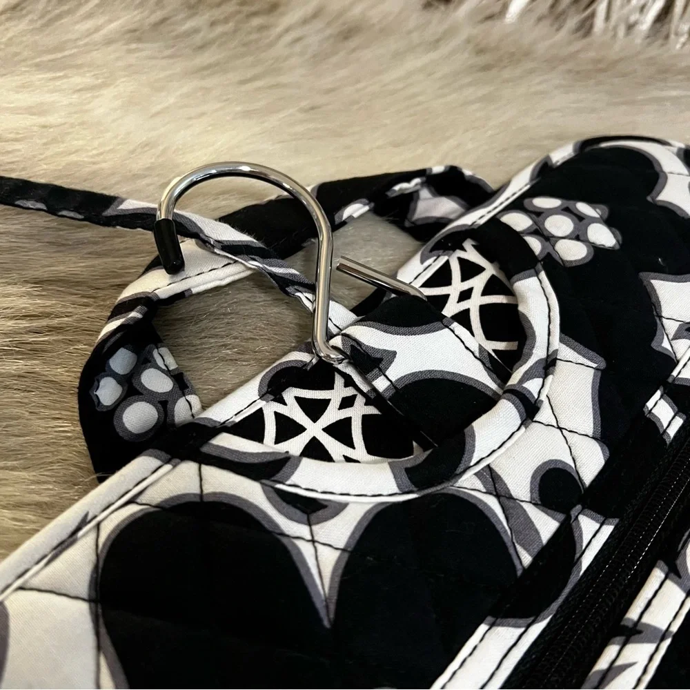 VERA BRADLEY Night & Day 2010 Iconic Grand Hanging Organizer Toiletries Cosmetic